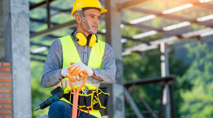 Expert Emergency Roof Repairs services in Chariton, IA